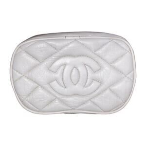 Chanel Parfum White Quilted Leather Cosmetic Make up Pouch Bag